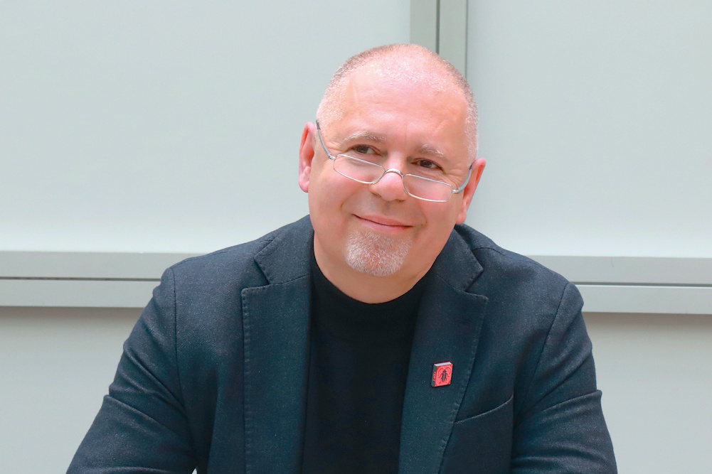 Михаил ЛИТВАКОВ: «Между аудио- и печатной книгой нет конкуренции и противоречий»