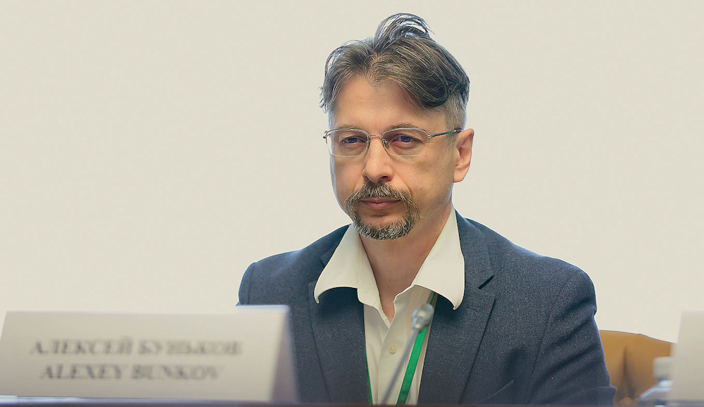 ИИ для создания контента: вызовы, потенциал, законодательное регулирование