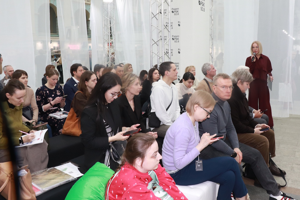 От полки до клика: кто и как сегодня продаёт книги